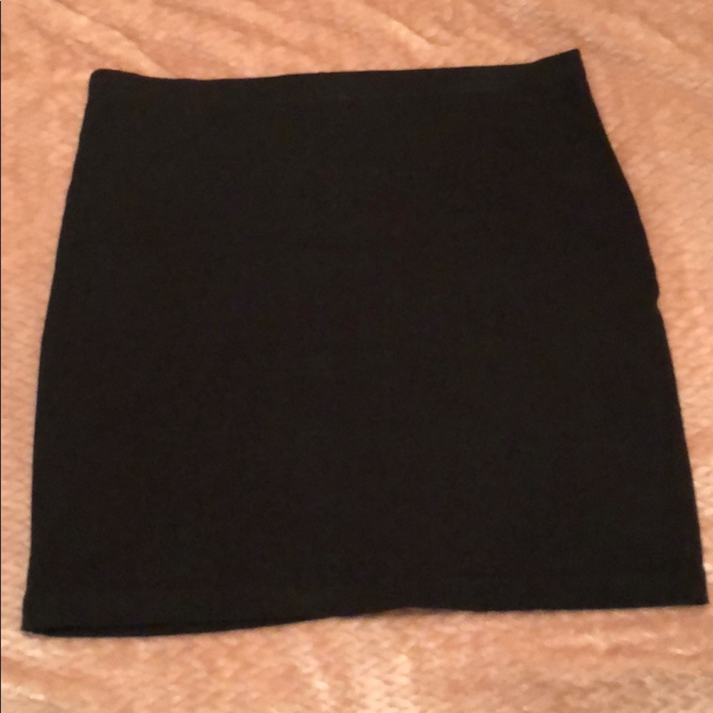 Cotton black skirt